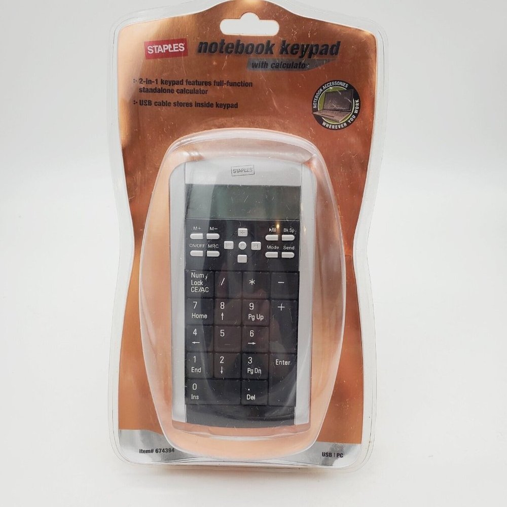 NEW Staples Notebook Keypad w/ Calculator‎ ITEM # 674394 USB Cable Plug Play